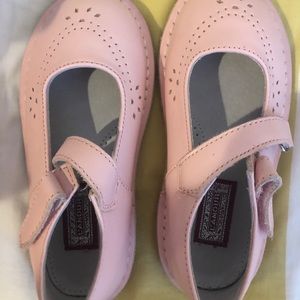 New L’amour Mary Jane pink size 10
